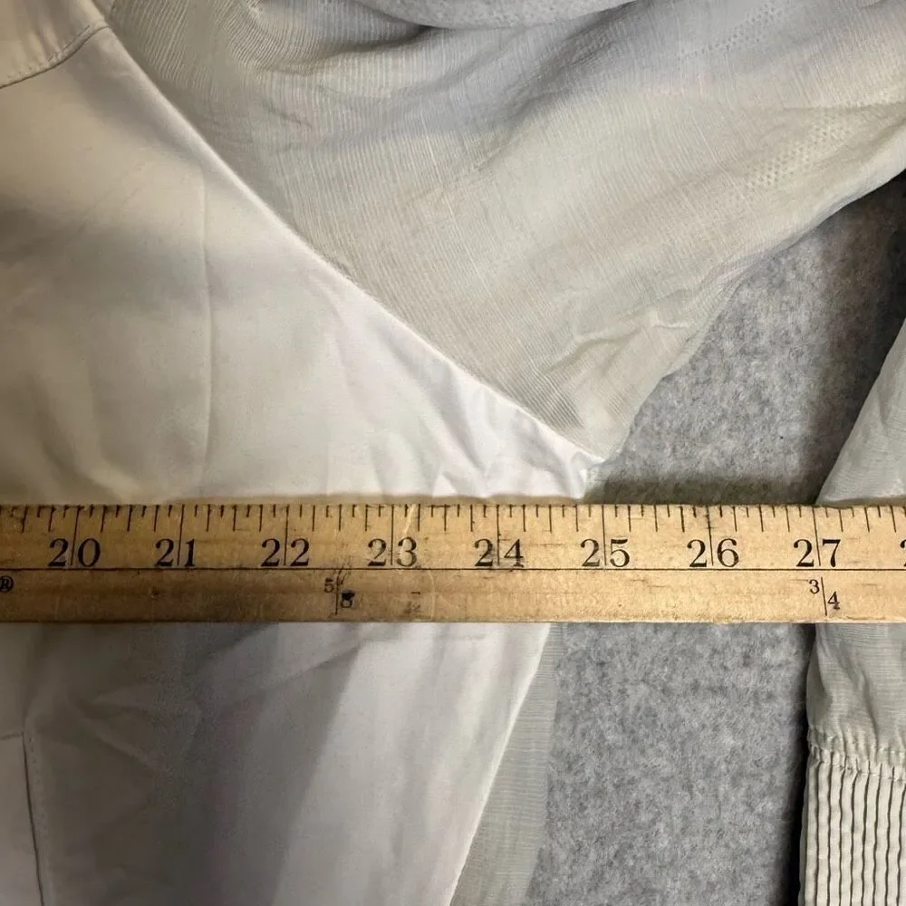 Vintage Nike Men's Medium Grey Silver Full Zip Windbreaker Track Jacket